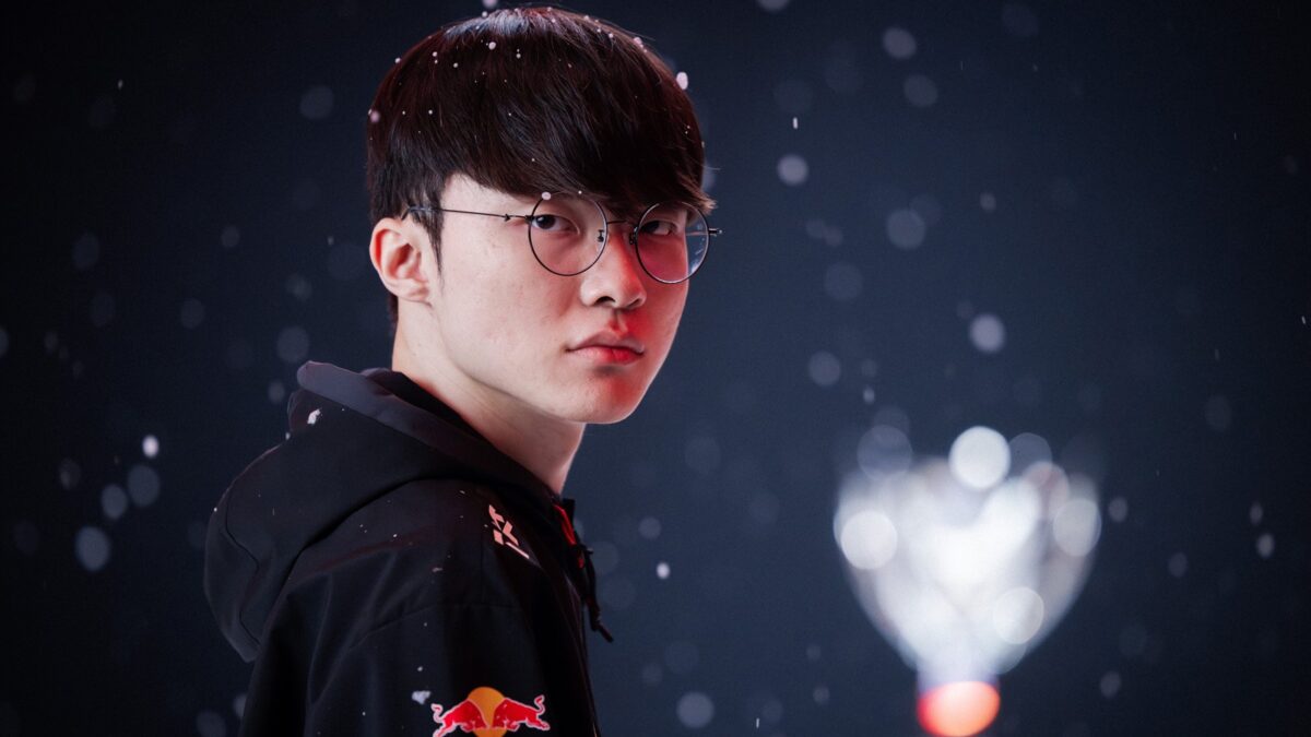Faker wins "Best Esports Athlete" award at The Game Awards 2023 1